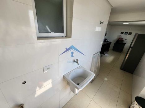 Foto 24 do(a) Cobertura de 3 quartos à venda em Maracanã, Praia Grande