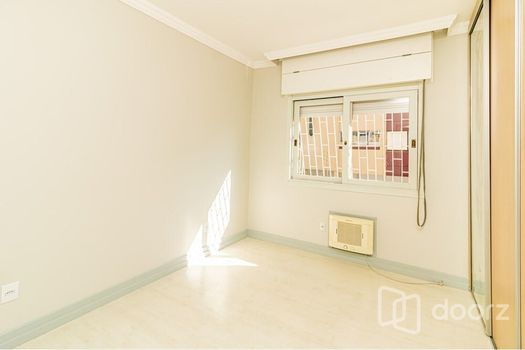 Foto 7 do(a) Apartamento de 3 quartos à venda em Jardim Lindóia, Porto Alegre