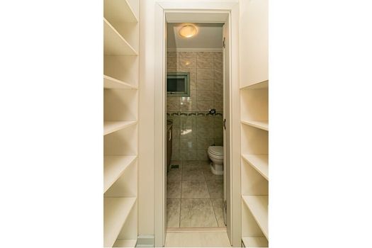 Foto 24 do(a) Apartamento de 3 quartos à venda em Jardim Lindóia, Porto Alegre