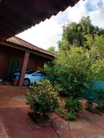 Foto 1 do(a) Casa de 3 quartos à venda em Jardim Oásis, Maringá