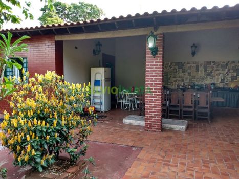 Foto 5 do(a) Casa de 3 quartos à venda em Jardim Oásis, Maringá
