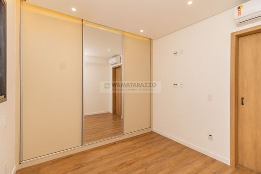 Foto 17 do(a) Apartamento de 3 quartos à venda em Vila Olímpia, São Paulo