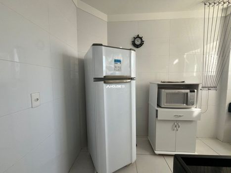 Foto 5 do(a) Apartamento de 2 quartos à venda em Centro, Guarapari