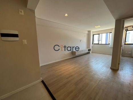 Foto 1 do(a) Apartamento de 2 quartos à venda em Praia de Iracema, Fortaleza