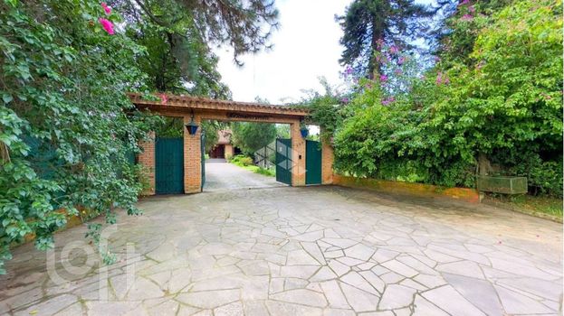 Foto 32 do(a) Casa de 6 quartos à venda em Belém Velho, Porto Alegre