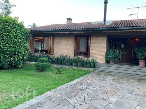 Foto 4 do(a) Casa de 6 quartos à venda em Belém Velho, Porto Alegre