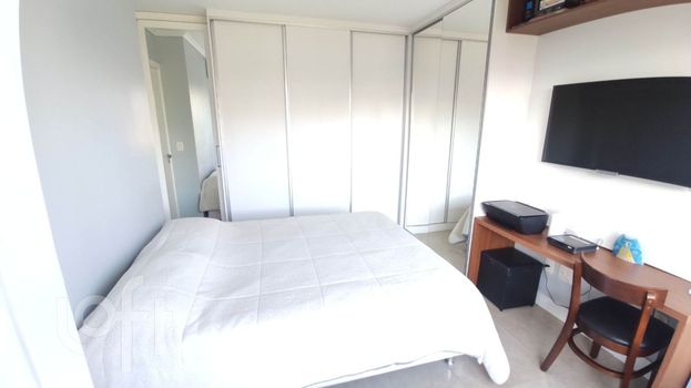 Foto 10 do(a) Apartamento de 3 quartos à venda em Petrópolis, Porto Alegre