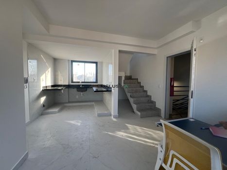 Foto 4 do(a) Cobertura de 3 quartos à venda em Novo Eldorado, Contagem