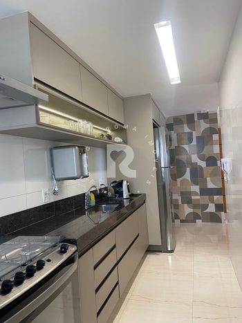 Foto 9 do(a) Apartamento de 3 quartos à venda em Muquiçaba, Guarapari