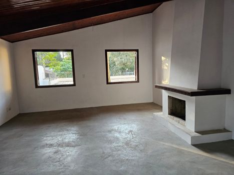 Foto 1 do(a) Casa em Condomínio de 3 quartos à venda em Chácara Roselândia, Cotia