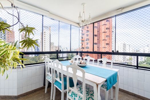 Foto 11 do(a) Apartamento de 4 quartos à venda em Jardim Londrina, São Paulo
