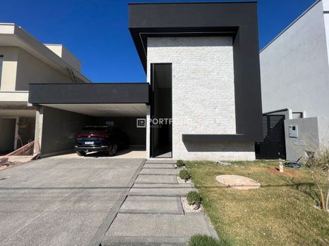 Foto 1 do(a) Casa de 3 quartos à venda em Parqville Pinheiros, Aparecida de Goiânia