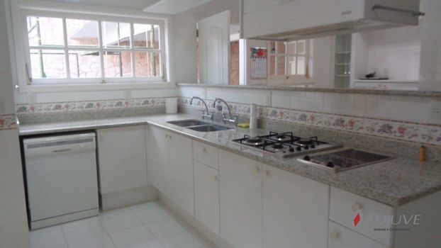 Foto 15 do(a) Casa em Condomínio de 7 quartos à venda em Araras, Petrópolis