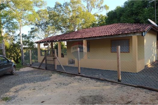 Foto 2 do(a) Fazenda / Sítio / Chácara de 2 quartos à venda em Jardim São João, Araras