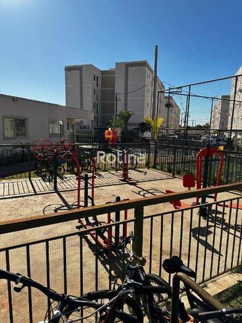 Foto 9 do(a) Apartamento de 2 quartos à venda em Jardim Patrícia, Uberlândia