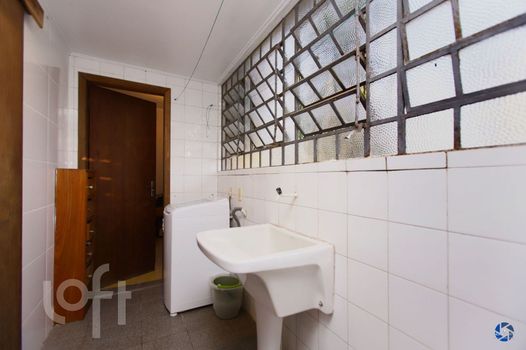 Foto 18 do(a) Apartamento de 2 quartos à venda em Jardim Botânico, Porto Alegre