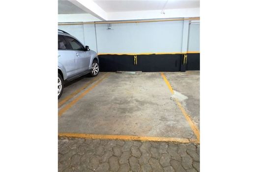 Foto 12 do(a) Apartamento de 3 quartos à venda em Passo da Areia, Porto Alegre