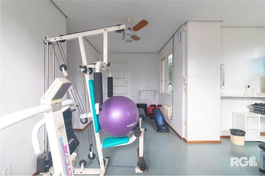 Foto 7 do(a) Apartamento de 3 quartos à venda em Passo da Areia, Porto Alegre