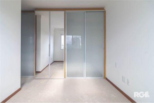 Foto 13 do(a) Apartamento de 3 quartos à venda em Passo da Areia, Porto Alegre