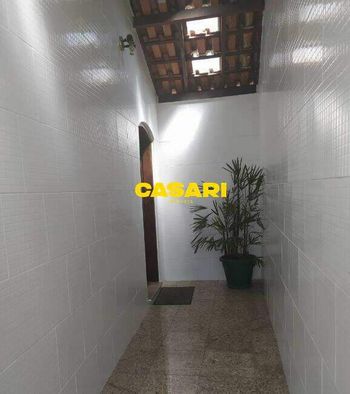 Foto 8 do(a) Casa de 3 quartos à venda em Vila Humaitá, Santo André
