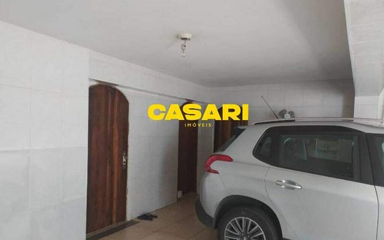 Foto 15 do(a) Casa de 3 quartos à venda em Vila Humaitá, Santo André
