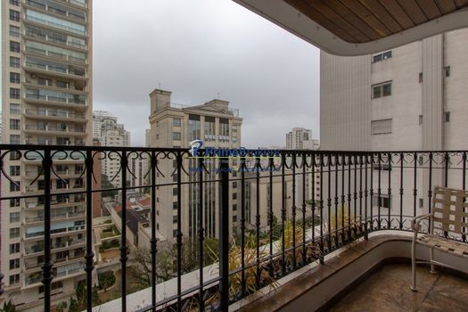 Foto 14 do(a) Apartamento de 5 quartos à venda em Santa Cecília, São Paulo