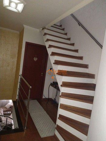 Foto 5 do(a) Casa de 3 quartos à venda em Parque Renato Maia, Guarulhos