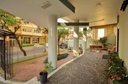 Foto 5 do(a) Flat de 3 quartos à venda em Centro Histórico, Porto Alegre