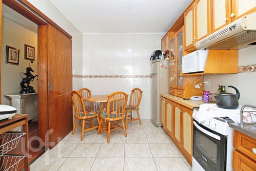 Foto 21 do(a) Apartamento de 4 quartos à venda em Santa Maria Goretti, Porto Alegre