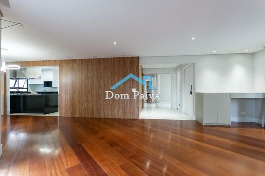 Foto 5 do(a) Apartamento de 3 quartos à venda em Campo Belo, São Paulo