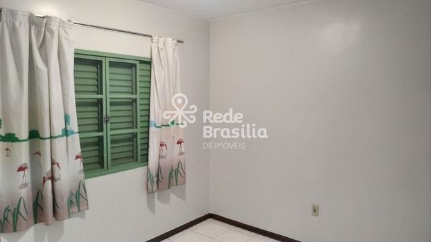 Foto 9 do(a) Casa de 5 quartos para alugar em Vila da Telebrasília, Brasília