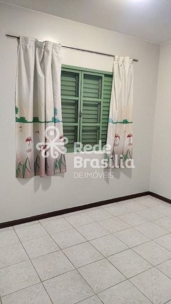 Foto 12 do(a) Casa de 5 quartos para alugar em Vila da Telebrasília, Brasília