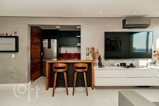 Foto 2 do(a) Apartamento de 2 quartos à venda em São João, Porto Alegre