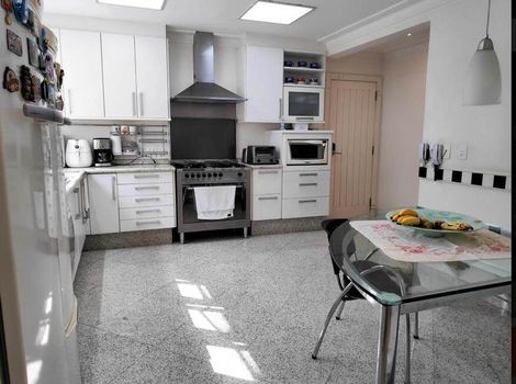 Foto 14 do(a) Casa em Condomínio de 4 quartos à venda em Jardim Itatinga, São Paulo
