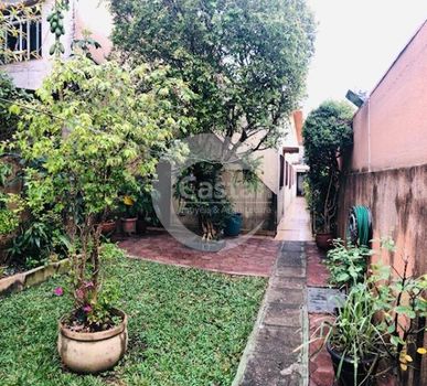 Foto 1 do(a) Casa de 3 quartos à venda em Jardim Independência, São Paulo