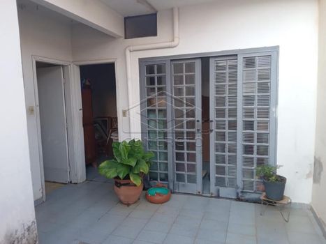 Foto 1 do(a) Casa de 2 quartos à venda em Vila Mesquita, Bauru