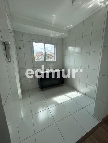 Foto 4 do(a) Apartamento de 2 quartos para alugar em Parque Jaçatuba, Santo André