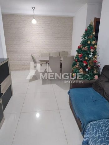 Foto 4 do(a) Apartamento de 2 quartos à venda em Jardim Carvalho, Porto Alegre