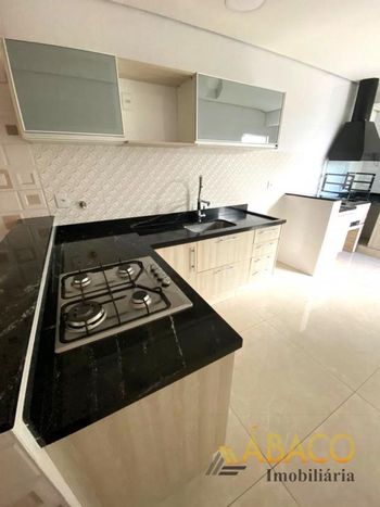 Foto 4 do(a) Casa de 2 quartos à venda em Jardim Tangará, São Carlos