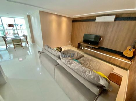 Foto 3 do(a) Apartamento de 4 quartos à venda em Centro, Balneário Camboriú
