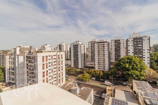 Foto 5 do(a) Apartamento de 2 quartos à venda em Boa Vista, Porto Alegre