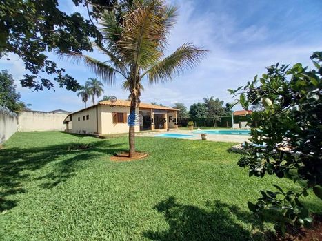 Foto 20 do(a) Casa de 3 quartos à venda em Park Way, Brasília