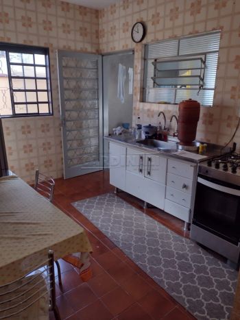 Foto 3 do(a) Casa de 3 quartos à venda em Jardim Brasil, São Carlos