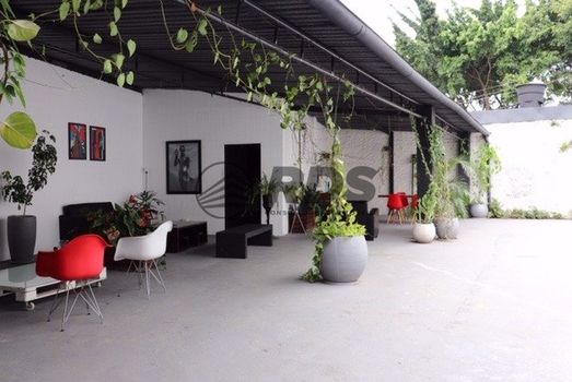 Foto 5 do(a) Galpão / Depósito / Armazém / Pavilhão false para alugar em Bom Retiro, São Paulo