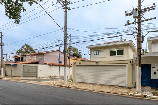 Foto 39 do(a) Casa de 3 quartos à venda em Jardim Petrópolis, São Paulo