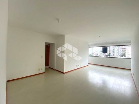 Foto 2 do(a) Apartamento de 3 quartos à venda em Jardim Botânico, Porto Alegre