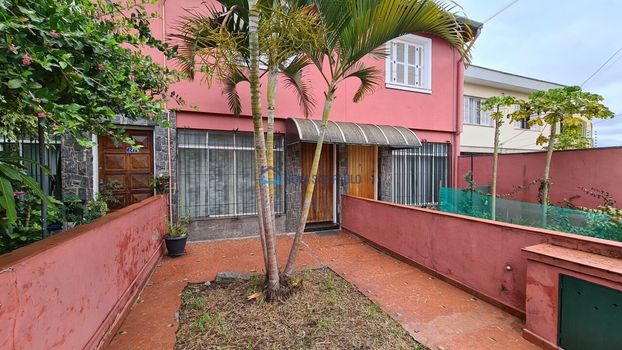 Foto 1 do(a) Casa de 2 quartos à venda em Jardim Oriental, São Paulo