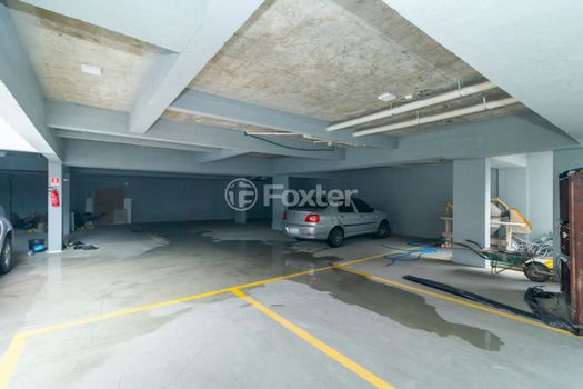 Foto 23 do(a) Apartamento de 1 quartos à venda em Vila João Pessoa, Porto Alegre