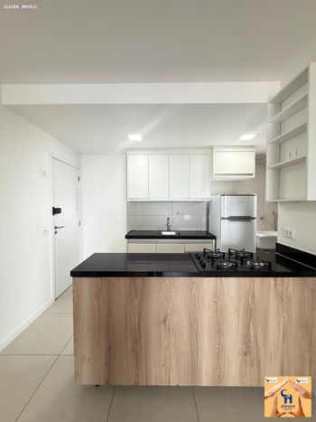 Foto 3 do(a) Apartamento de 1 quartos para alugar em Barra, Salvador