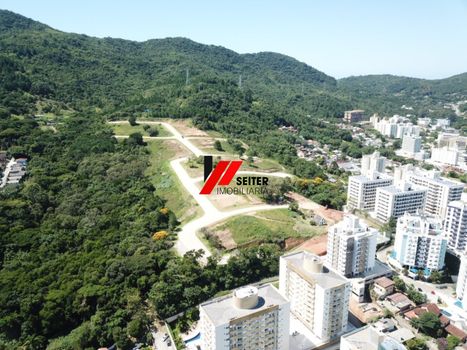 Foto 25 do(a) Casa em Condomínio false à venda em Itacorubi, Florianópolis